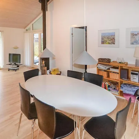 Lovely Home In Grenaa With Sauna Tatil Evi